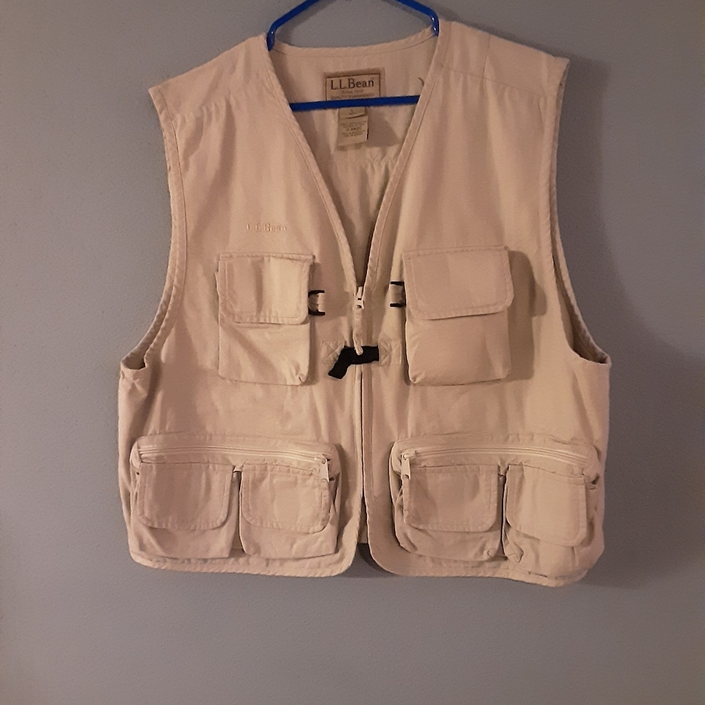 LL Bean Men's Angler Fishing Vest Size Large NWOT